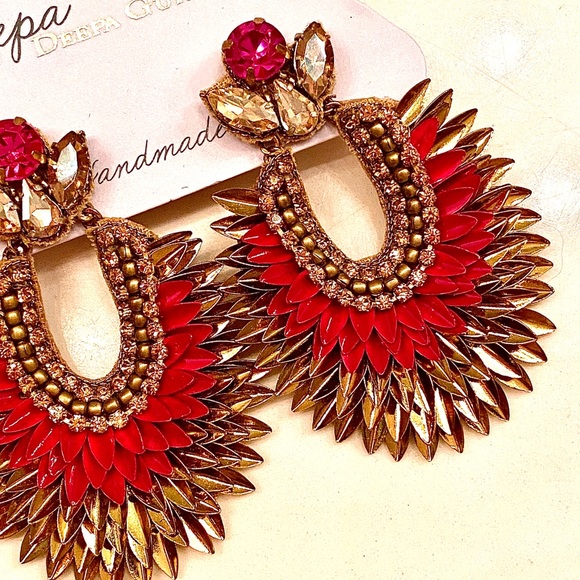 NWT Deepa Gurnani Crystal Lotus Petal Chandeliers - Picture 14 of 15